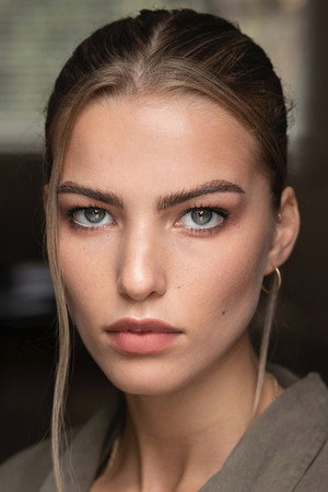Eden Hart in Grafted