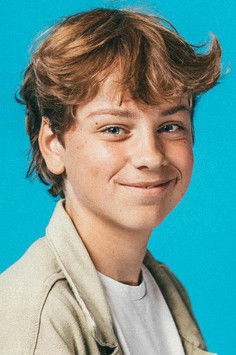 Lou Goossens in Young Hearts