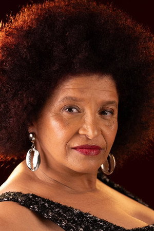 Silvia Duarte in Continent