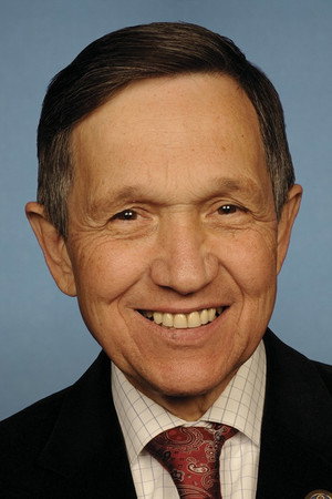 Dennis Kucinich in American Dictators: Staging of the 2004 Presidential Election