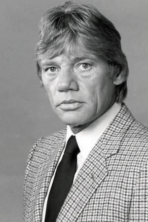 Michael Preston in Mad Max 2