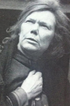 Una Brandon-Jones in Withnail   I