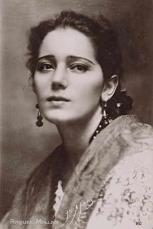 Raquel Meller in Nocturne
