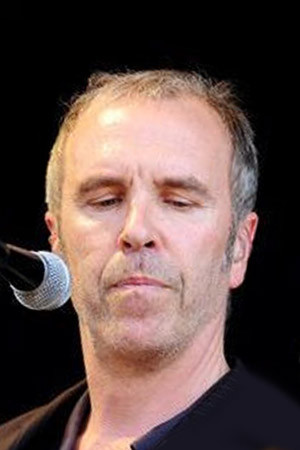 Nick Seymour in Crowded House: Live in Aukland