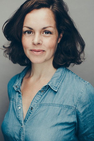 Rakel Dimar in Eating Scarlet