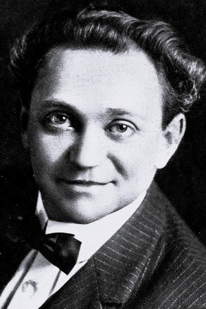 Max Asher in Sweethearts on Parade