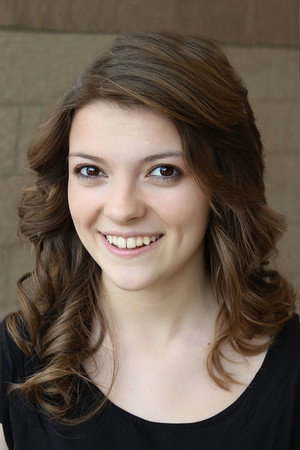 Kyra Brown in Demōn