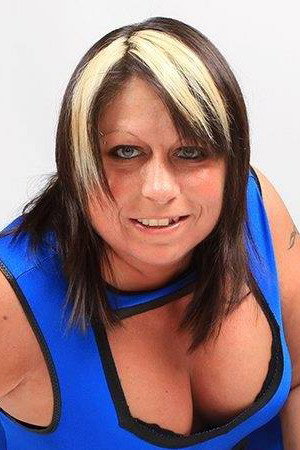 Genevieve Lacasse in WSU Uncensored Rumble V