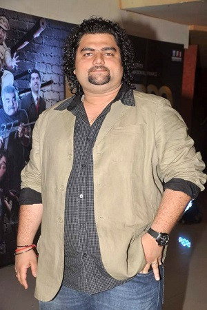 Kavin Dave in Dhoom Dhaam