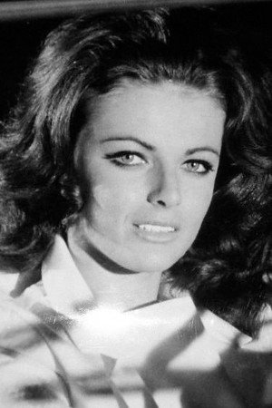 Helena Ronee in Five Dolls for an August Moon