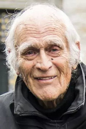 Lars Lunøe in The Man Who Thought Life
