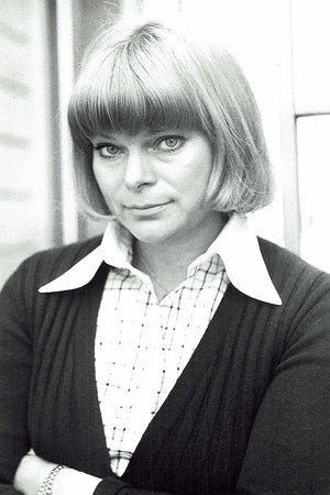 Katinka Hoffmann in Man and Beast