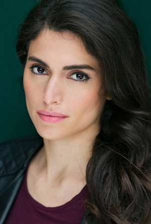 Raha Rahbari in Blackbird