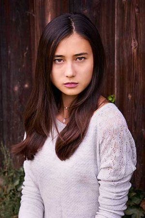 Julia Ueno in Risqué