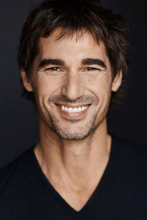 Peter Miller in Mambo Italiano