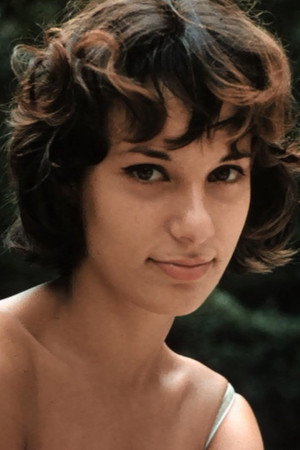Bernadette Lafont in A Gorgeous Kid Like Me