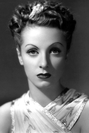 Danielle Darrieux in 8 Women