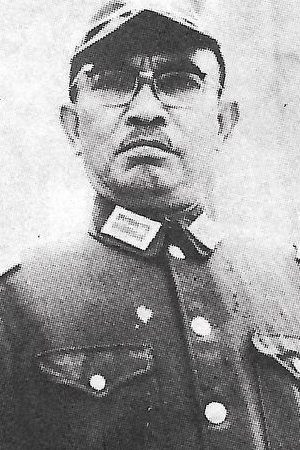 Lu Wei in Fallen Petals