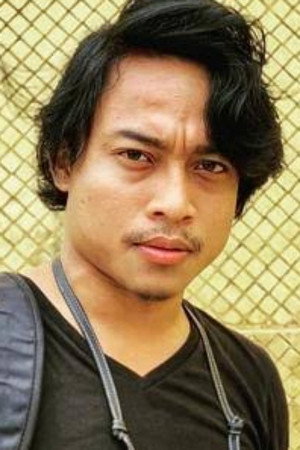 Kaan Lativan in Sweet Dreams