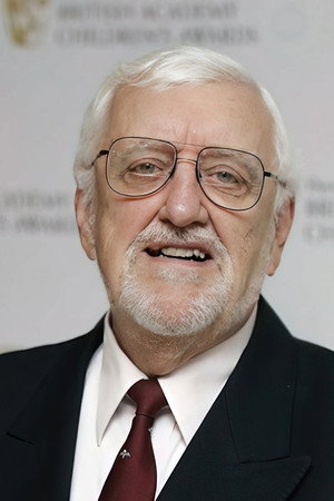 Bernard Cribbins in The Railway Children