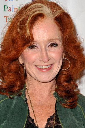 Bonnie Raitt in Trudell