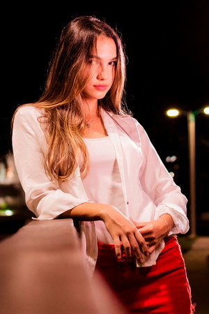 Bia Morais in Não há Sombras na Escuridão