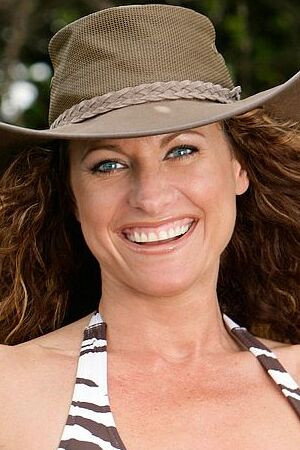 Jerri Manthey in Komodo vs  Cobra