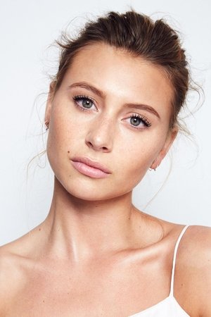 Aly Michalka in The Lears