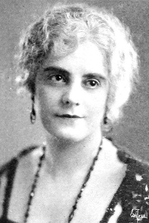Evelyn Sherman in Suzanna