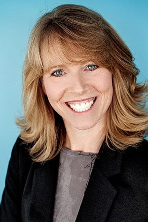 Cindy Hinds in Deadline