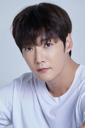 Choi Jin-hyuk in The Divine Move