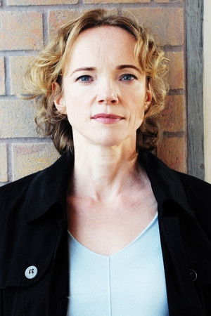 Claudia Geisler-Bading in Ghosts