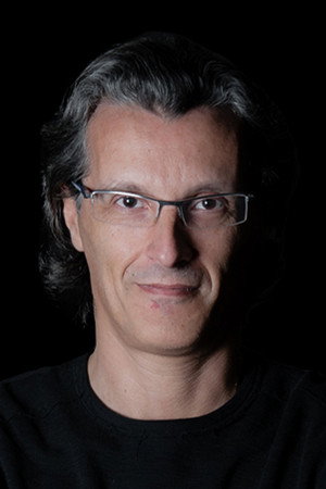 José Enrique Pintor in A tiro limpio