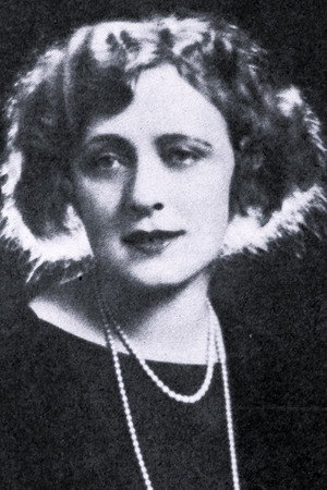 Lucille Lee Stewart in Love in Quarantine
