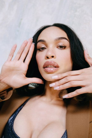 Cleopatra Coleman in I Know You from Somewhere