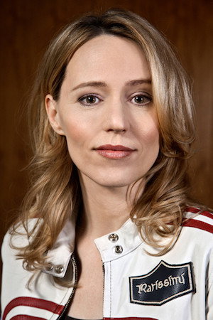 Julia Beerhold in Emma's Bliss