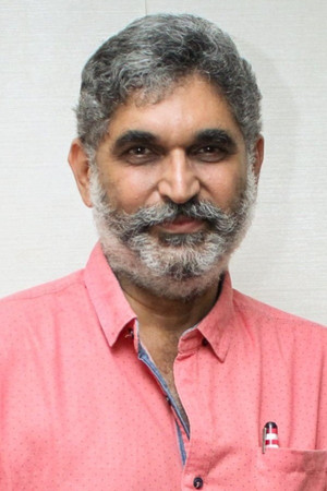 Suresh Chandra Menon in Adanga Maru