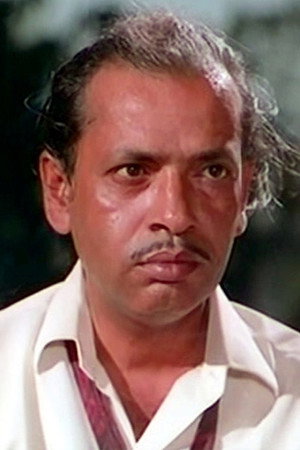 Keshto Mukherjee in Do Shikaari