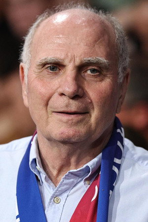 Uli Hoeneß in Landauer: Gefeiert, verbannt, vergessen