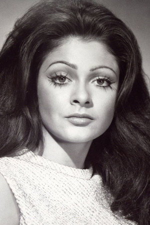 Cynthia Myers in Beyond the Valley of the Dolls