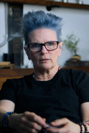 Kari Krome in Look Away