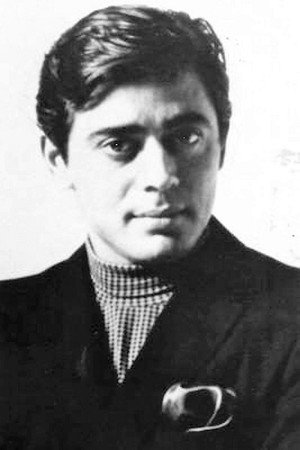 Victor Mohica in Johnny Firecloud