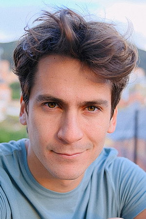 Simon Elias in Quicksand