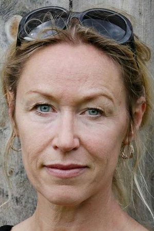 Trine Wiggen in Breaking Surface