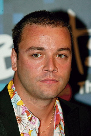 Chris Wolstenholme in Muse - Absolution Tour