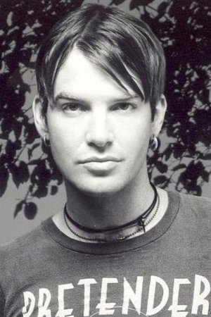 Courtney Taylor-Taylor in Dig