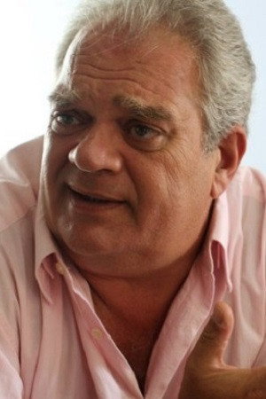 Zé Victor Castiel in Um Dia Sem Fim