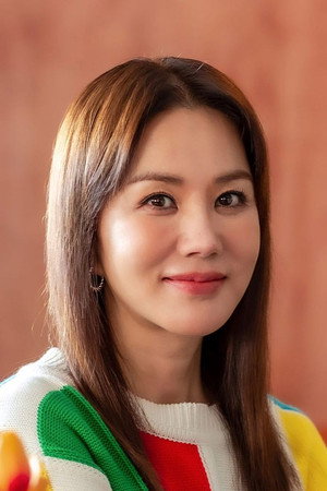 Uhm Jung-hwa in Marriage Is a Crazy Thing