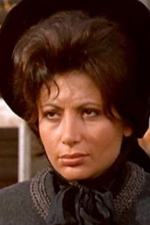 Adriana Giuffrè in The Clan of the Two Borsalini