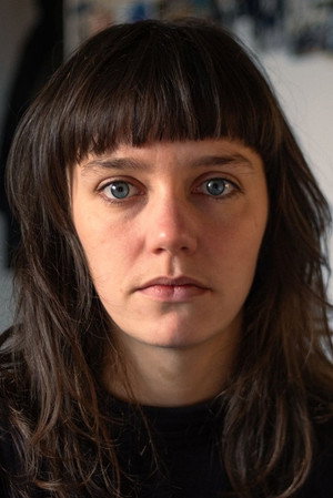 Lila Leloup in Fireflies